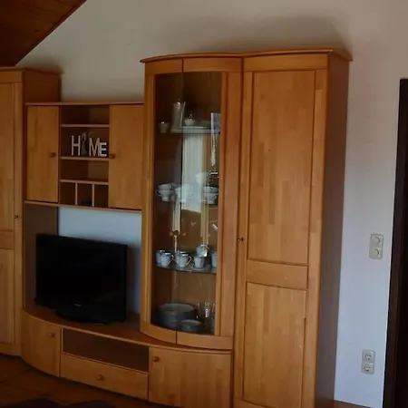 Layer Moselbogen Апартаменты *